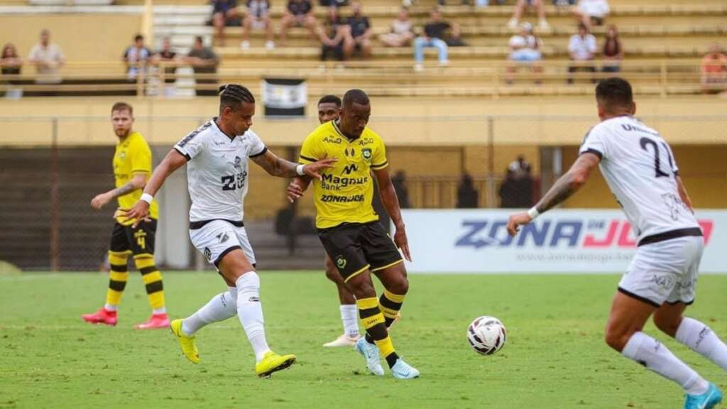 ABC busca primeira vitória na Série C diante do embalado Ituano (Foto: @locivisual/@saobernardo_fc)