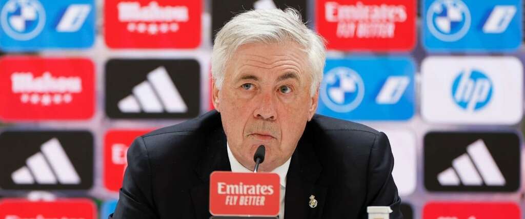 Xavi defende Ancelotti após críticas no Real Madrid