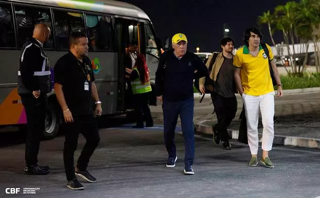 Ancelotti desembarca no Brasil para comandar a seleção brasileira 2 Ancelotti - CBF- 2025