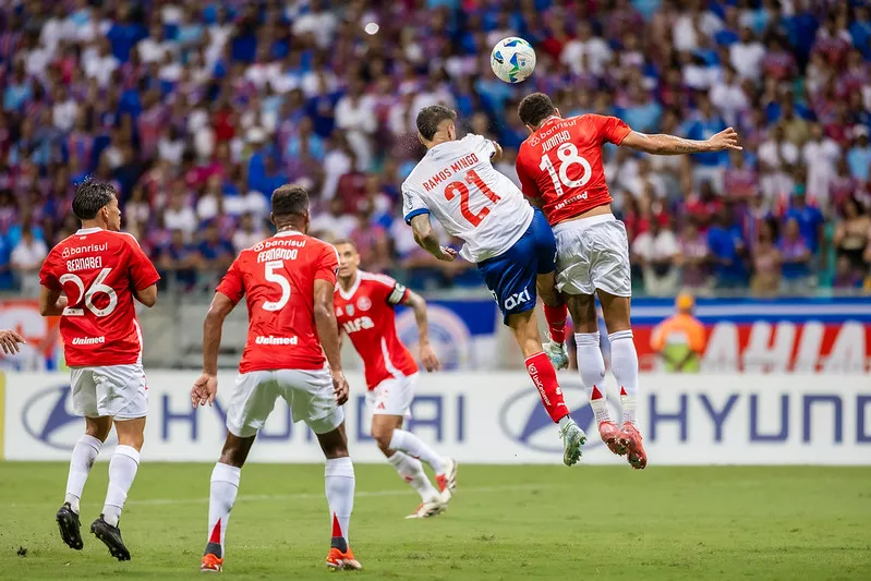 Internacional x Bahia - Duelo direto por vaga nas oitavas da Libertadores 2 Bahia e Internacional se enfrentam na Libertadores 2