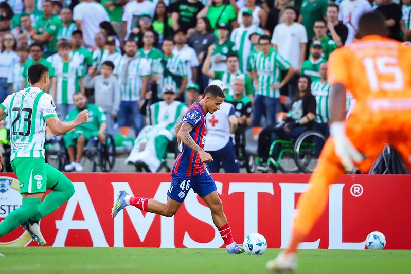 Atlético Nacional-COL 1 x 0 Bahia - Esquadrão se complica na Libertadores 3 Bahia perde para o Atletico Nacional na Libertadores 2