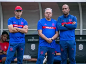 Após entrar no G4, Waguinho Dias busca a primeira vitória fora de casa com o Marcílio Dias