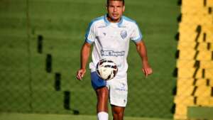 Sem Felipe Albuquerque, CSA deve improvisar contra o Maringá