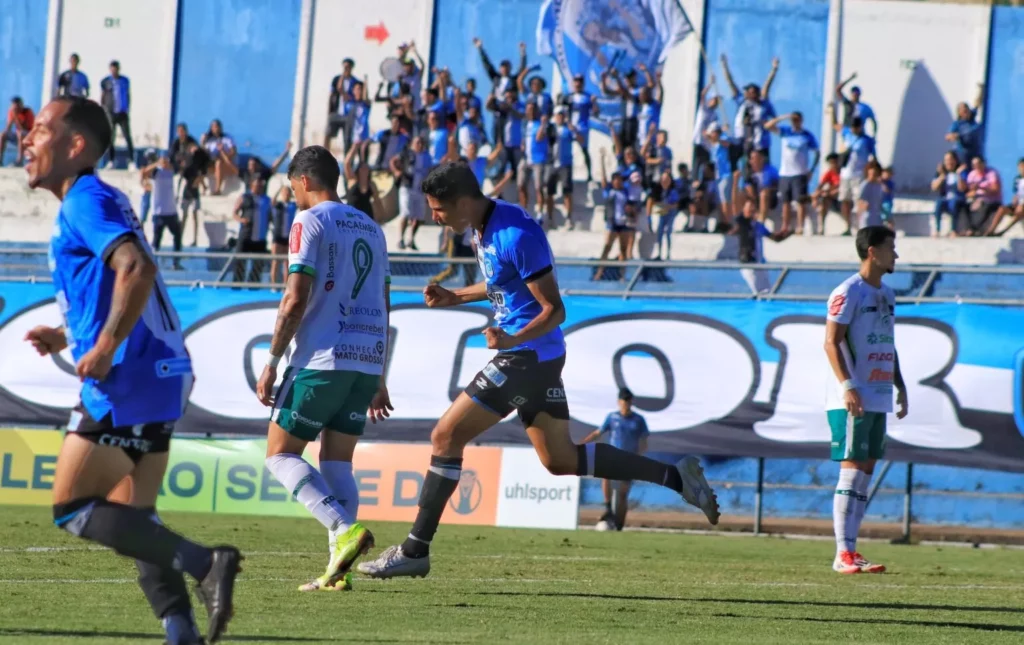 Capital-DF 2 x 0 Luverdense-MT - Vitória tranquila pela Série D (Foto: Gustavo Roquete/Capital SAF)