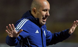 Leonardo Jardim lamenta eliminação e afirma que Cruzeiro 'não pode jogar a Sul-Americana'