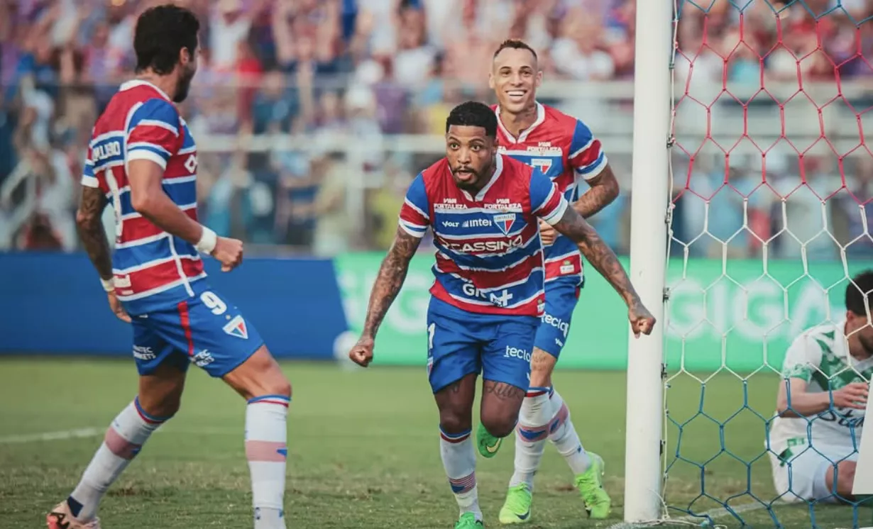 Fortaleza 5 x 0 Juventude - Tricolor atropela e volta a vencer no Brasileirão 1 Captura de Tela 2025 05 10 as 18.13.09
