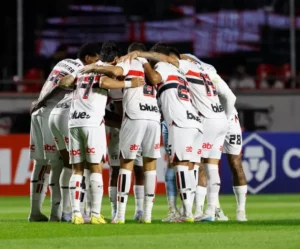 São Paulo x Grêmio - Tricolor paulista quer a 2ª vitória; onde assistir e escalações