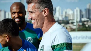 Série B: Mancini projeta jogo duro contra o Paysandu e define substituto para Marcão