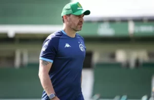 Ex-técnico do Guarani assume o Botafogo-SP na Série B