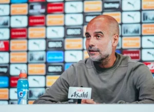 Guardiola diz que City ganhou título na temporada e alfineta United e Chelsea