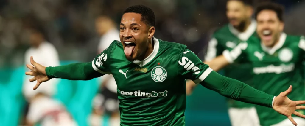 Vitor Roque se reapresenta no Palmeiras e Luighi projeta duelo com Ceará