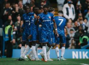 Chelsea derrota o Liverpool no Inglês e mantém chances de buscar vaga na Liga dos Campeões