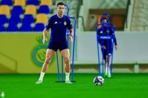 Cristiano Ronaldo é o atleta mais bem pago do mundo pelo 3º ano seguido