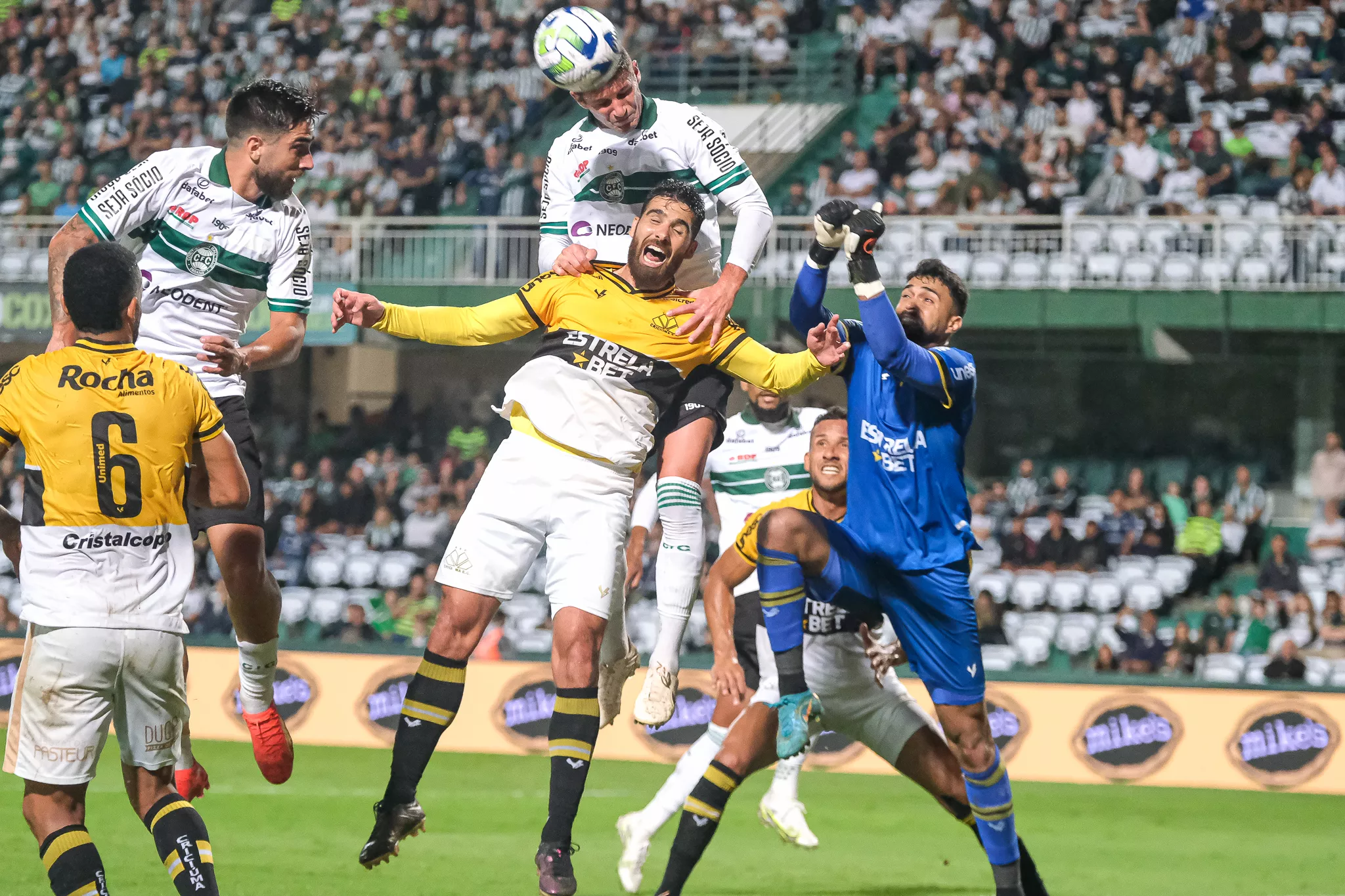 Criciúma x Coritiba – Tigre busca recuperação após goleada