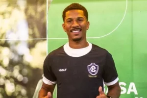 Reforço do Remo, Matheus Davó chega a Belém: 