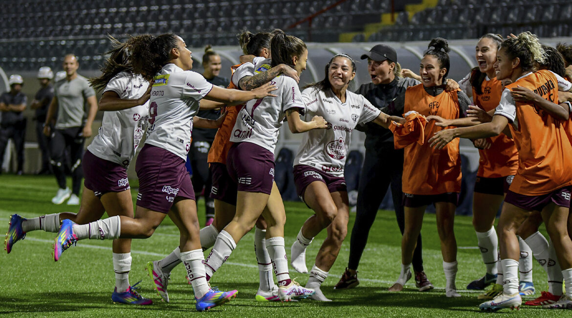 BRASILEIRÃO FEMININO: Ferroviária empata mas segue líder e Corinthians volta a vencer 17 Ferroviária empata mas segue líder e Corinthians volta a vencer