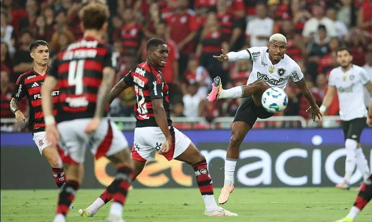 Flamengo 0 x 0 Botafogo - O clássico decepcionou o Maracanã 2 Brasileirão - 2025