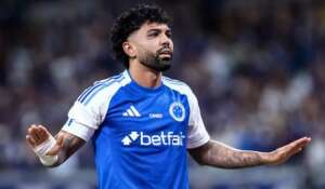 Cruzeiro 2 x  1 Flamengo - Gabigol decidiu aos 51 minutos