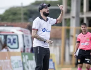 Treinador da Santacruzense faz avaliação positiva na Segundona