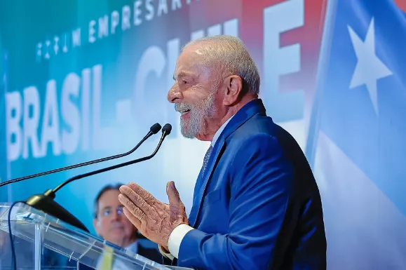 Lula elogia Ancelotti, mas diz que problema é a safra de jogadores