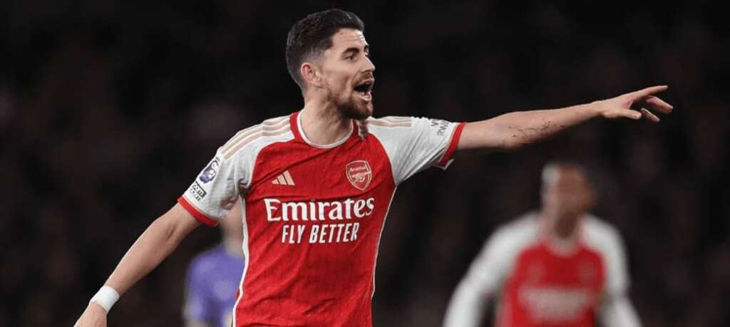 Jorginho aceita proposta e assinará pré-contrato com o Flamengo