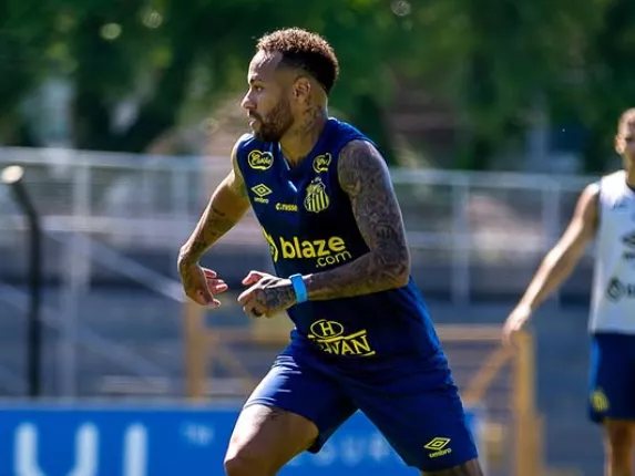 Neymar se declara após Kings League: ‘Vale a pena enfrentar qualquer coisa’