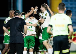 Tanabi 4 x 1 Tupã - Índio classificado com antecedência na Segundona