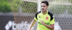 Lucas Oliveira busca recuperar espaço no Vasco