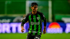 Série B: Miguelito é suspenso por cinco jogos pelo STJD por injúria racial