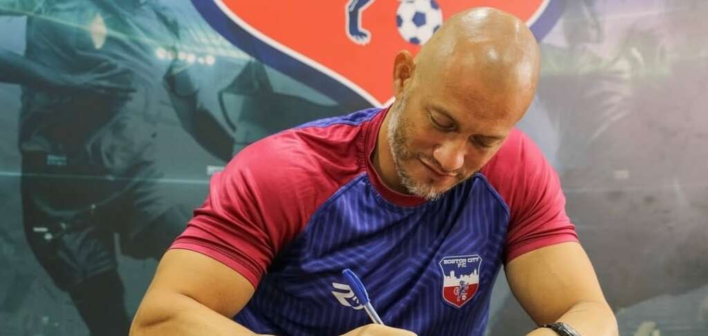 Ídolo do Internacional, Nei é o novo técnico do Boston City sub-20