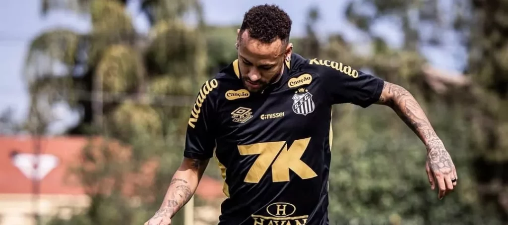 Neymar inicia transição e fica perto de reforçar o Santos