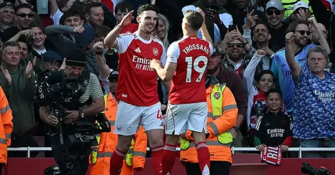 Arsenal vence o Newcastle e confirma o vice-campeonato do Inglês