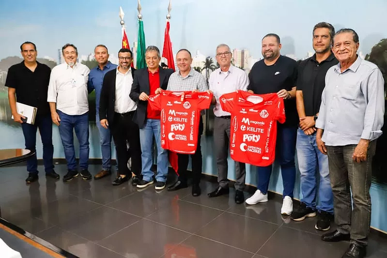 Segundona: Prefeito de Rio Preto assina termo para que o Teixeirão seja sede da Copinha em 2026