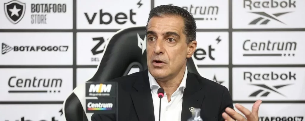 Renato Paiva vê ‘jogadas bem elaboradas’ em vitória do Botafogo