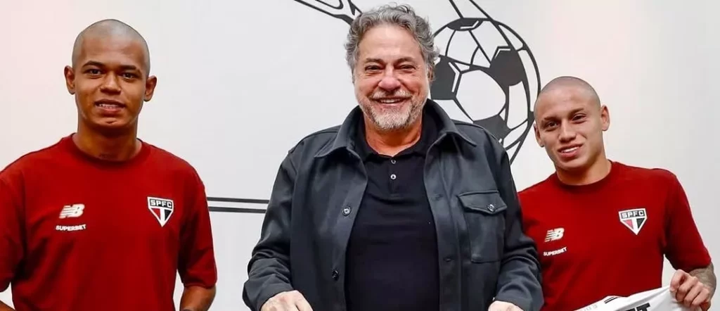 São Paulo renova com três atletas da base