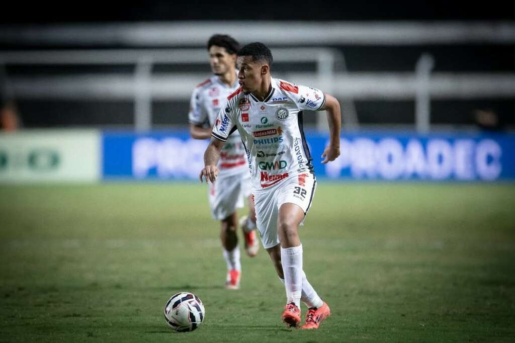 Operário-PR 1 x 0 América-MG - Vitória apertada pela Série B 3 Operário-PR 1 x 0 América-MG - Vitória apertada pela Série B (Foto: Giovani Baccin/OPE)