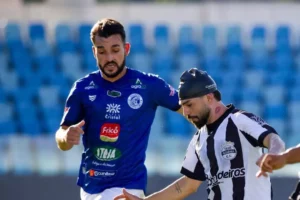 Goiânia 0 x 1 Goianésia - Vitória no clássico pela Série D