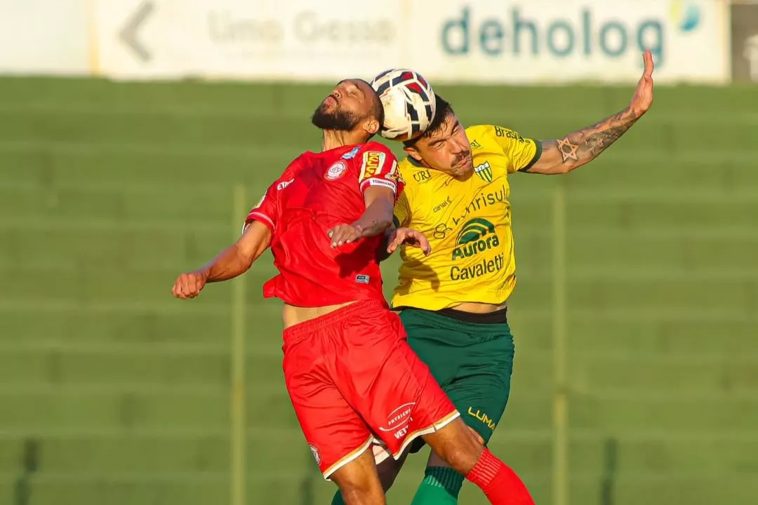 Ypiranga 1 x 0 Tombense – Canarinho entra no G-8 da Série C 3 Ypiranga 1 x 0 Tombense – Canarinho entra no G-8 da Série C (Foto: Pablo Nunes / YFC)