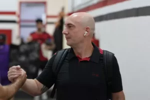 Em baixa na Série B, Botafogo-SP anuncia demissão de técnico Márcio Zanardi