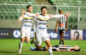 Escalada no 4-4-2, confira a Seleção FI da 8ª rodada da Série B