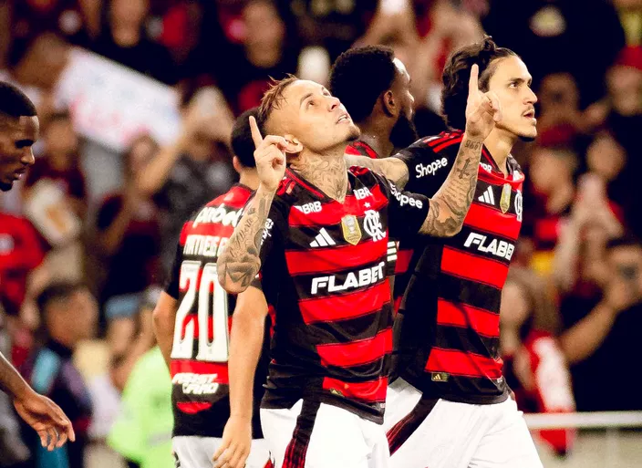 Palmeiras x Flamengo - Que jogão no Brasileirão! 2 Screenshot 2025 05 23 at 20 29 54 21 Flamengo @Flamengo X