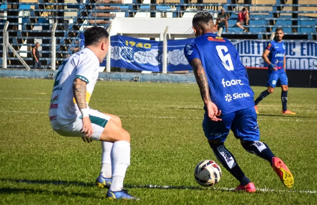 Monte Azul-SP 2 x 1 Uberlândia-MG - 1ª vitória do Azulão na Série D 3 Screenshot 14 1
