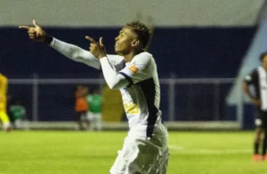 São Carlos 3 x 0 Independente - Águia vence 1ª e entra na briga