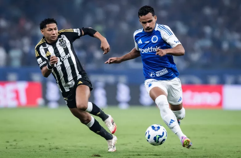 Cruzeiro 0 x 0 Atlético-MG – Raposa para no travessão e empata