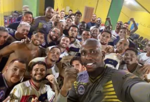 Porto Velho-RO 3 x 1 Aparecidense-GO - Locomotiva passa por cima e enfim pontua