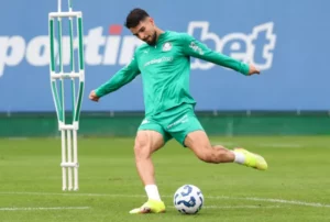 Flaco López celebra crescimento do Palmeiras e 'dor de cabeça' para Abel