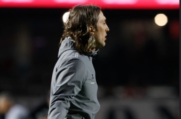 Zubeldía está pressionado no comando do São Paulo