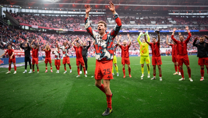 ALEMÃO: Bayern cede o empate ao RB Leipzig e 1° título de Kane pode vir no ‘sofá’