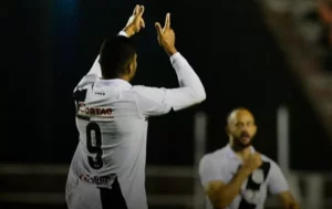 Jeh decide em Itu e coloca a Ponte Preta na liderança