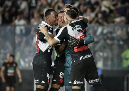 Vasco avança na Copa do Brasil